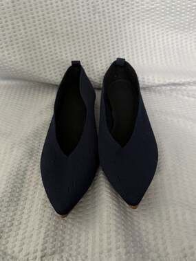 Frank Mully Women's Pointed Toe Knit Ballet Flat Shoes in Navy Blue